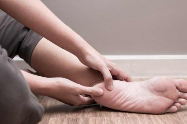 Shoes Buying Guide to Relief from Plantar Fasciitis